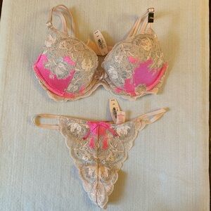 Victoria’s Secret Set